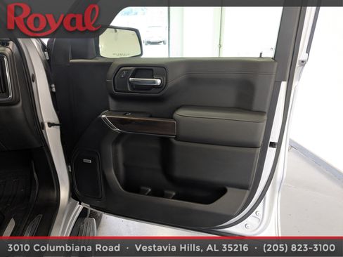 Used 2021 GMC Sierra 1500 SLT w/ SLT Premium Plus Package AWD/4WD image 7