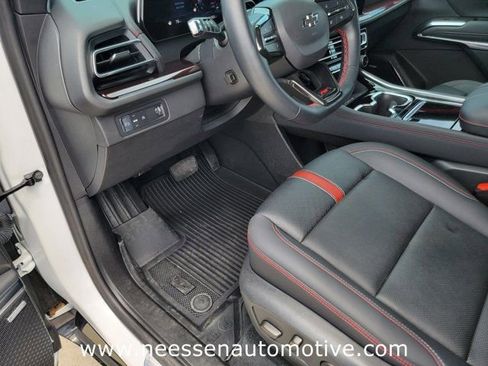 Used 2024 Chevrolet Traverse RS w/ LPO, Floor Liner Package FWD image 14