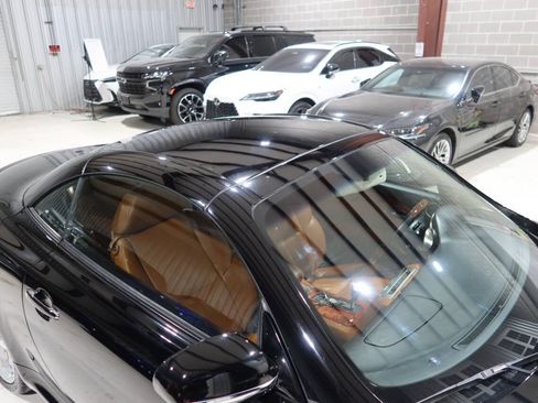 Used 2005 Lexus SC 430 Convertible w/ Preferred Accessory Pkg RWD image 39