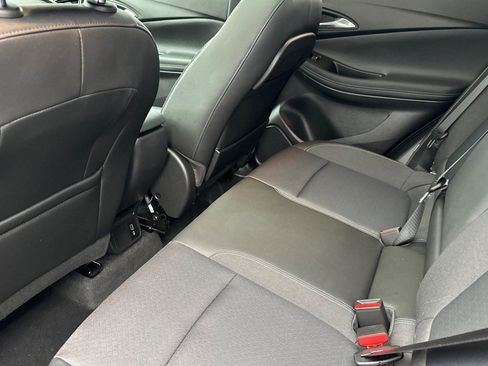 Used 2022 Buick Encore GX Select w/ Experience Buick Package image 26