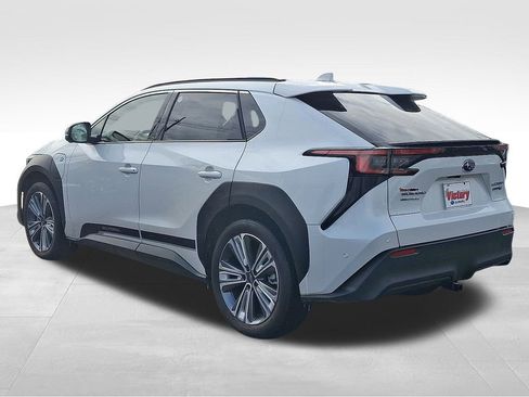 Used 2023 Subaru Solterra AWD image 4