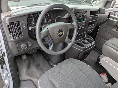 Used 2023 Chevrolet Express 2500 w/ Driver Convenience Package image 8