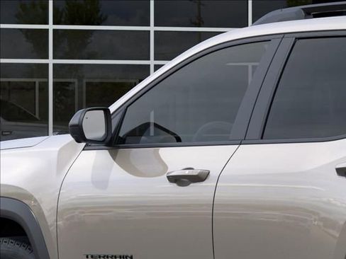 New 2026 GMC Terrain Elevation w/ Elevation Premium Package AWD/4WD image 14