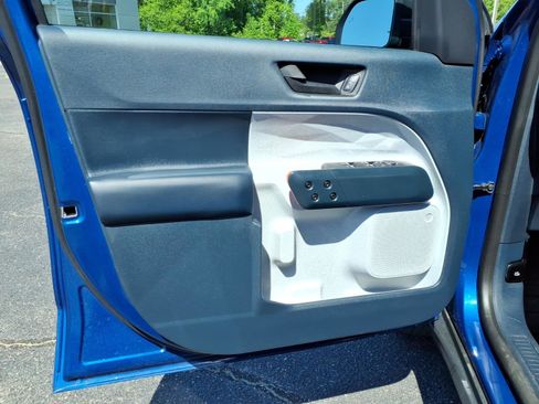 Used 2024 Ford Maverick XLT image 4