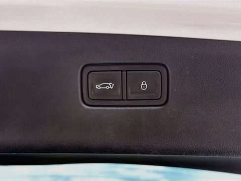 Used 2024 Genesis GV70 3.5T Sport w/ Sport Prestige Package AWD/4WD image 14