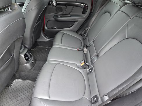 Used 2024 MINI Cooper Countryman S w/ Storage Package image 35