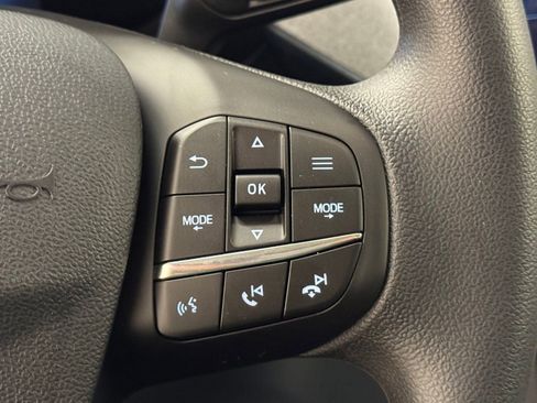 New 2025 Ford Maverick XLT image 17