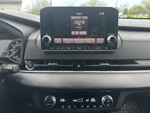 Used 2022 Mitsubishi Outlander ES image 6