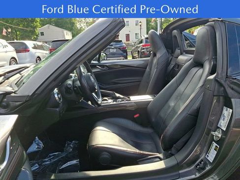 Used 2017 MAZDA MX-5 Miata RF Grand Touring RWD image 12