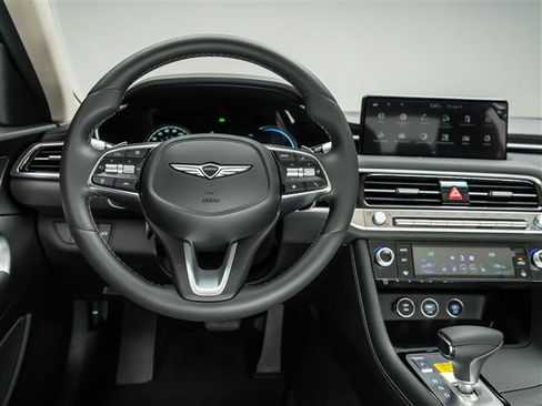 New 2026 Genesis G70 2.5T AWD/4WD image 20