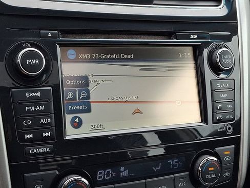 Used 2013 Nissan Altima 3.5 SL w/ Technology Pkg image 18