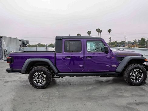 New 2026 Jeep Gladiator Rubicon AWD/4WD image 13