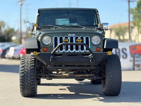 Used 2009 Jeep Wrangler X AWD/4WD image 3