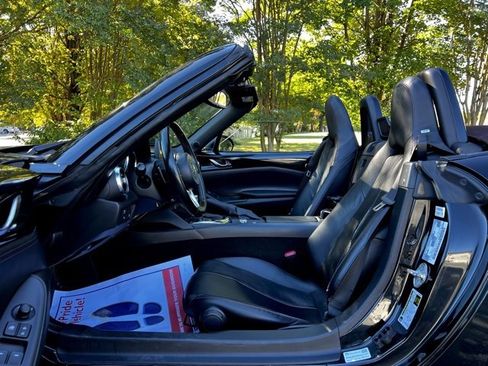Used 2018 MAZDA MX-5 Miata Grand Touring image 26