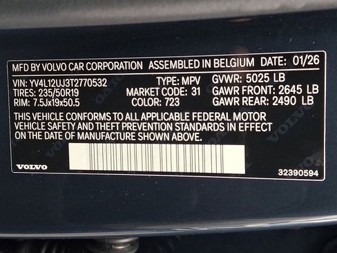 New 2026 Volvo XC40 B5 Core w/ Climate Package image 13