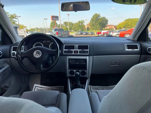 Used 2004 Volkswagen Jetta GLI image 15