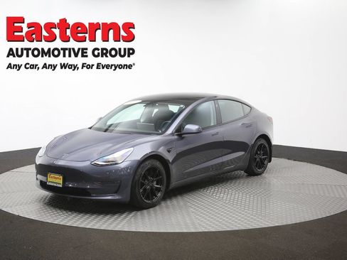 Used 2022 Tesla Model 3 Long Range AWD/4WD image 52