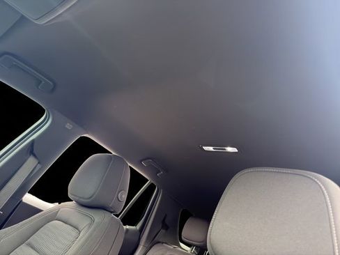 Used 2025 Chevrolet Equinox LT w/ Safety and Technology Package image 24