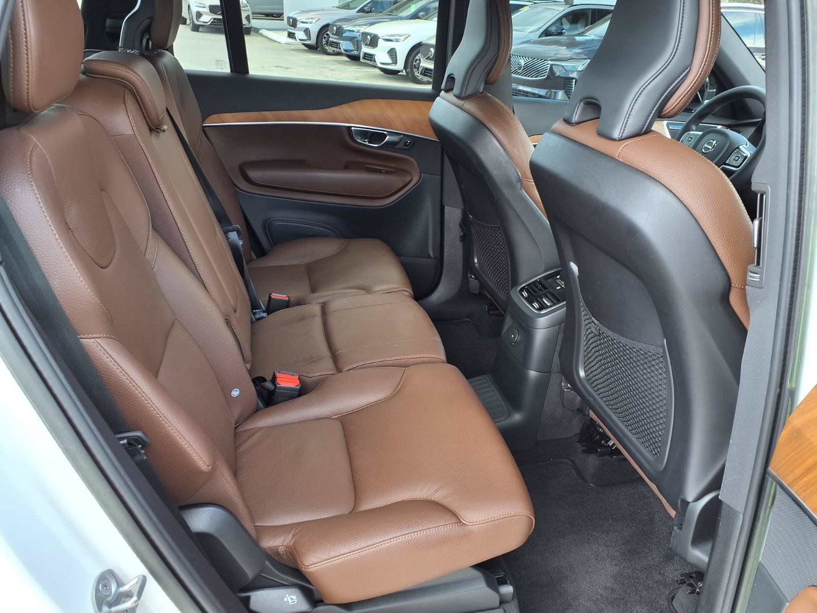 Certified 2023 Volvo XC90 T8 Plus w/ Protection Package Premier AWD/4WD image 15