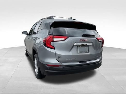 Certified 2024 GMC Terrain SLE w/ Driver Convenience Package AWD/4WD image 6