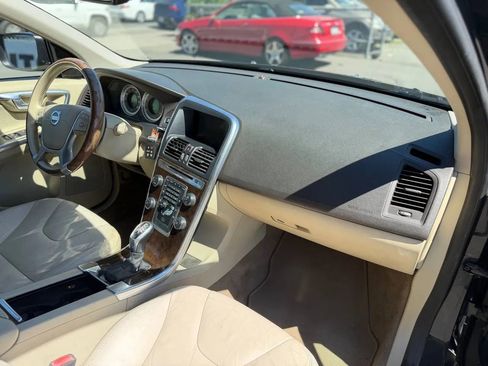 Used 2013 Volvo XC60 3.2 FWD image 40