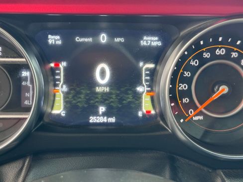 Used 2023 Jeep Wrangler Unlimited Rubicon w/ Dual Top Group image 25