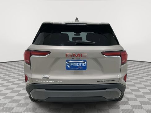 Used 2025 GMC Terrain Elevation image 4