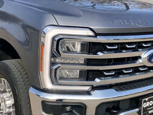 Used 2024 Ford F250 Lariat AWD/4WD image 48