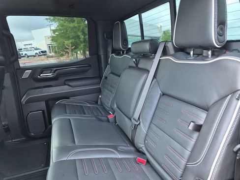 Used 2022 GMC Sierra 1500 AT4X AWD/4WD image 20