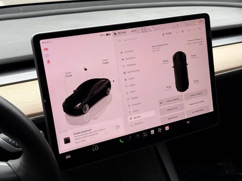 Used 2022 Tesla Model 3 Long Range AWD/4WD image 46