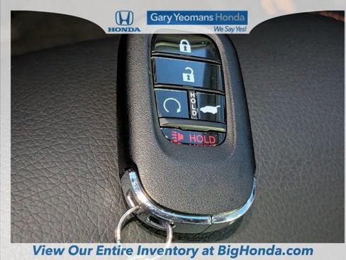 Certified 2025 Honda Pilot TrailSport image 37