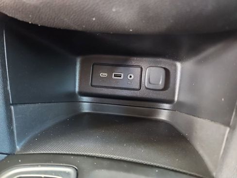 Used 2021 Chevrolet Equinox LT AWD/4WD image 20