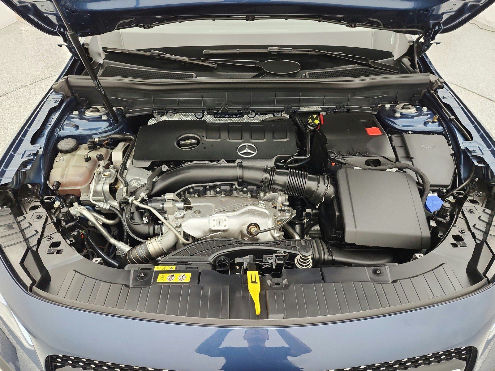 Used 2023 Mercedes-Benz GLB 250 image 16