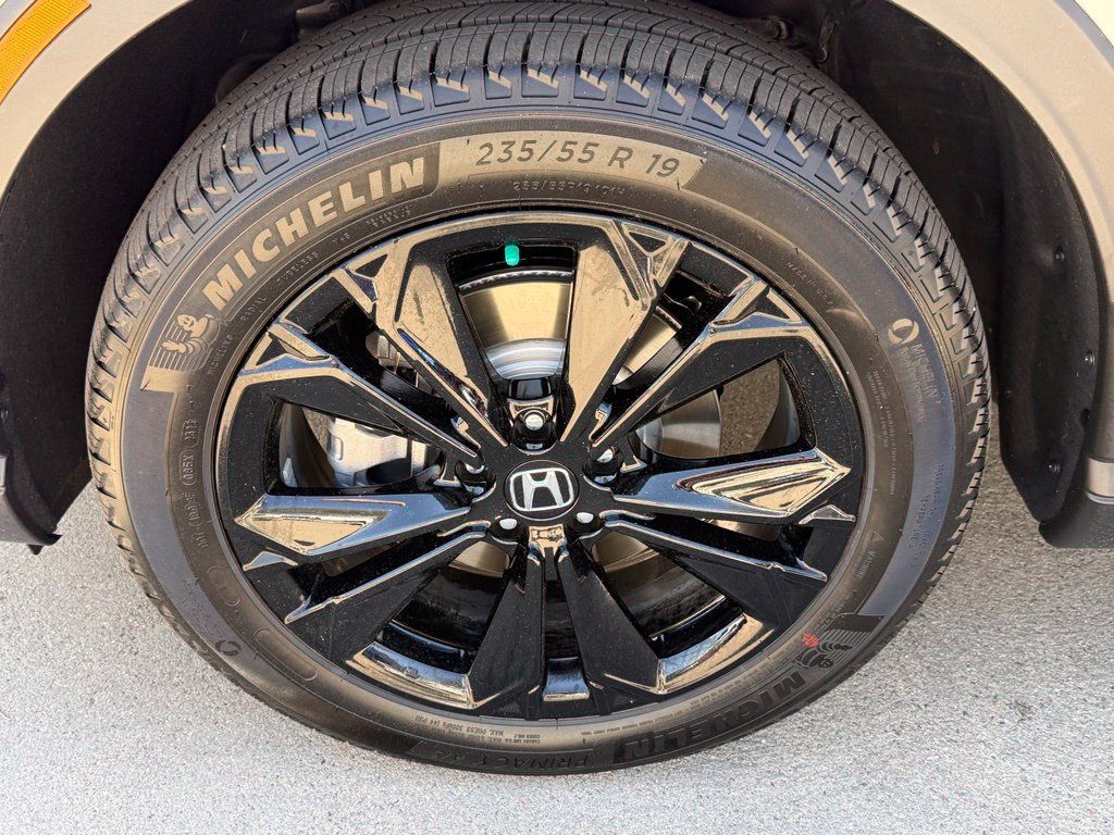 Certified 2026 Honda CR-V Sport Touring image 10