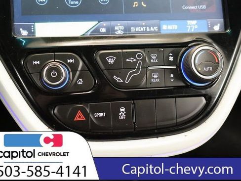 Used 2018 Chevrolet Bolt Premier w/ Driver Confidence II Package image 21