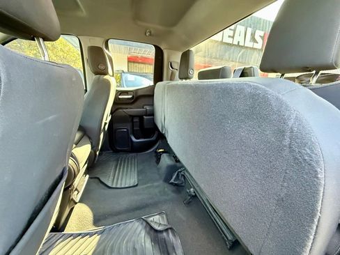 Used 2020 Chevrolet Silverado 1500 LT w/ Trailering Package image 32