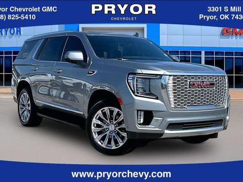 Used 2024 GMC Yukon Denali w/ Advanced Technology Package AWD/4WD image 1