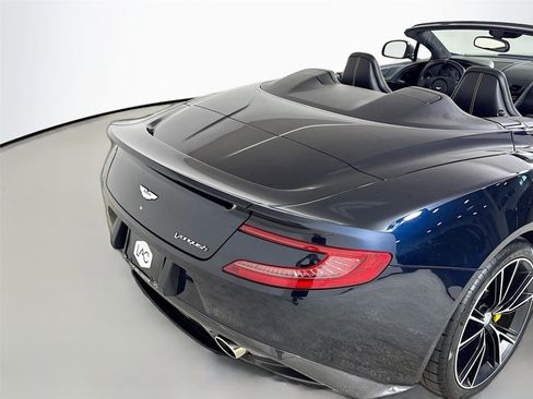 Used 2014 Aston Martin Vanquish Volante image 33