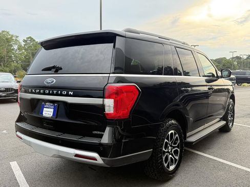 Used 2024 Ford Expedition XLT RWD image 7