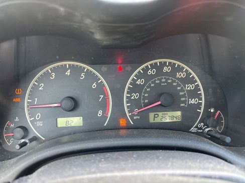 Used 2011 Toyota Corolla LE image 5