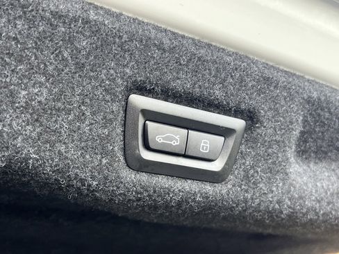 Used 2024 BMW 530i xDrive w/ M Sport Package image 21