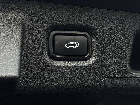 Certified 2023 Hyundai Santa Fe SEL FWD image 28