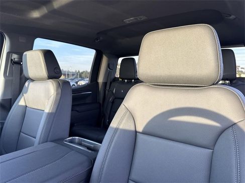 New 2026 GMC Sierra 1500 SLT w/ SLT Premium Plus Package image 23