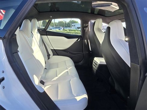 Used 2019 Tesla Model S 100D image 16