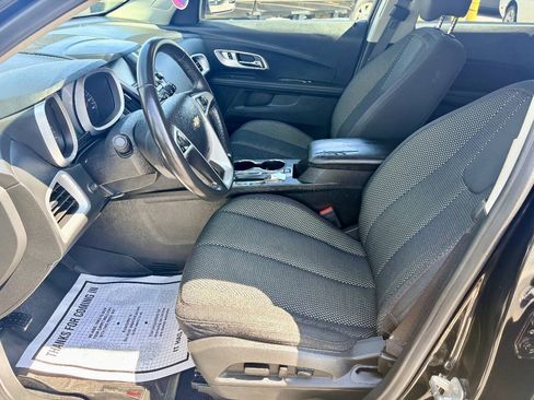 Used 2017 Chevrolet Equinox LT w/ Convenience Package FWD image 11