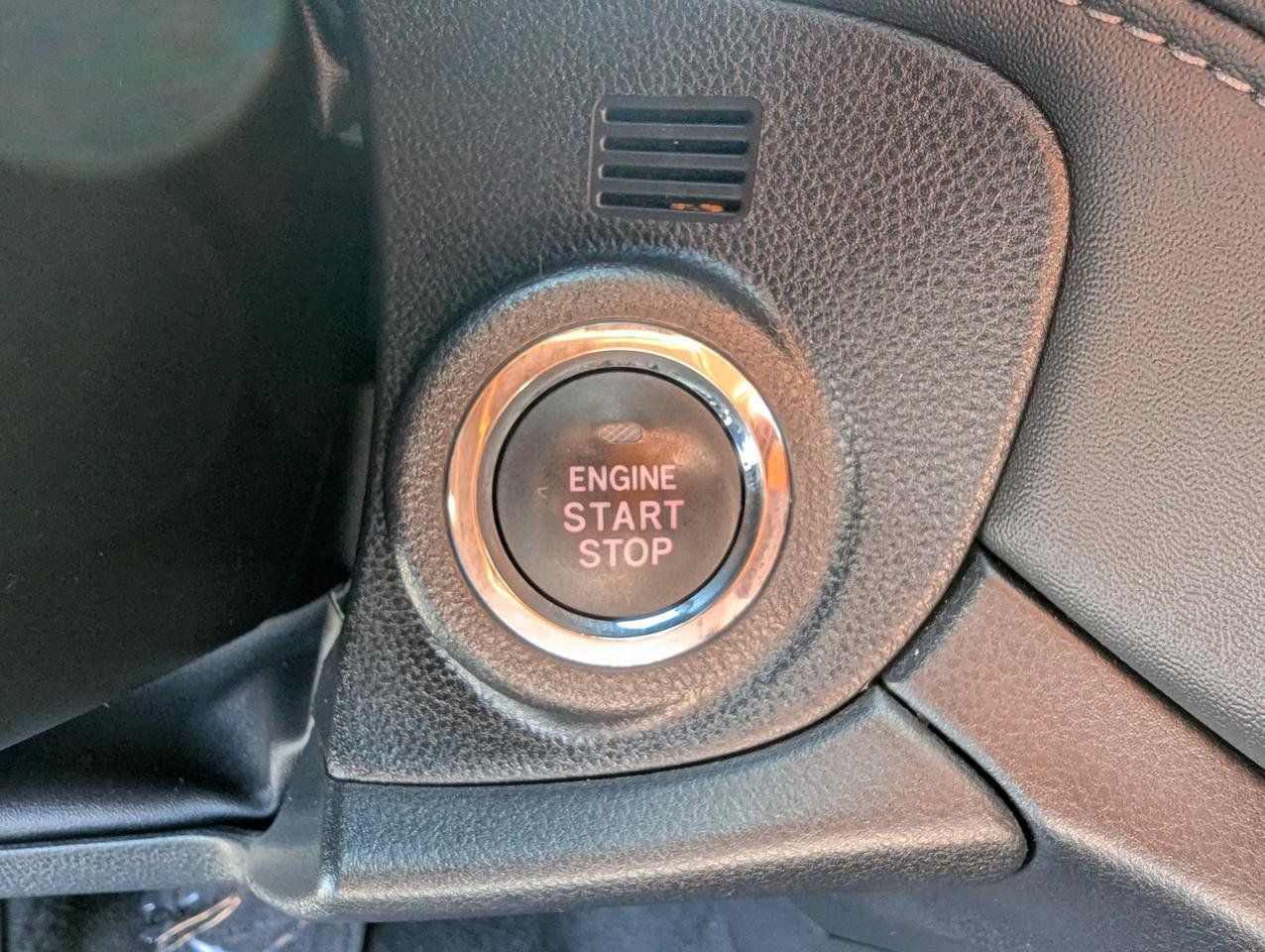 Used 2023 Subaru Outback Premium AWD/4WD image 18