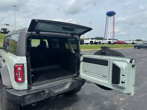 Used 2023 Ford Bronco Wildtrak AWD/4WD image 9