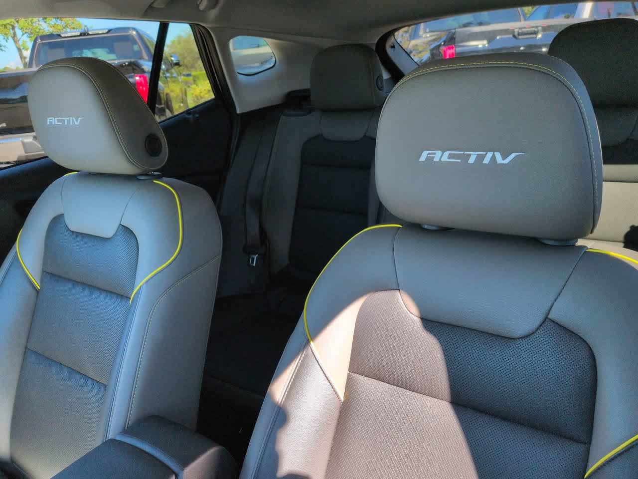 Used 2024 Chevrolet Trax ACTIV w/ Sunroof Package FWD image 8