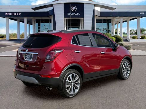Used 2022 Buick Encore Preferred w/ Safety Package FWD image 3