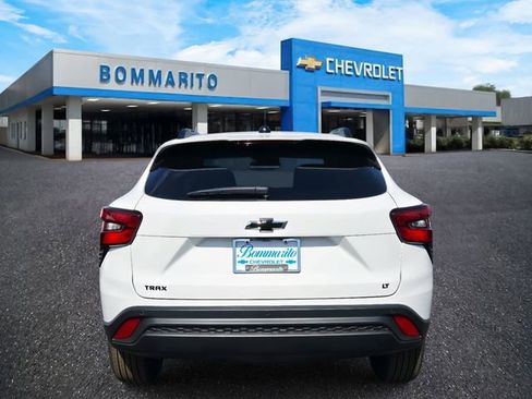 New 2026 Chevrolet Trax LT w/ Driver Confidence Package image 4
